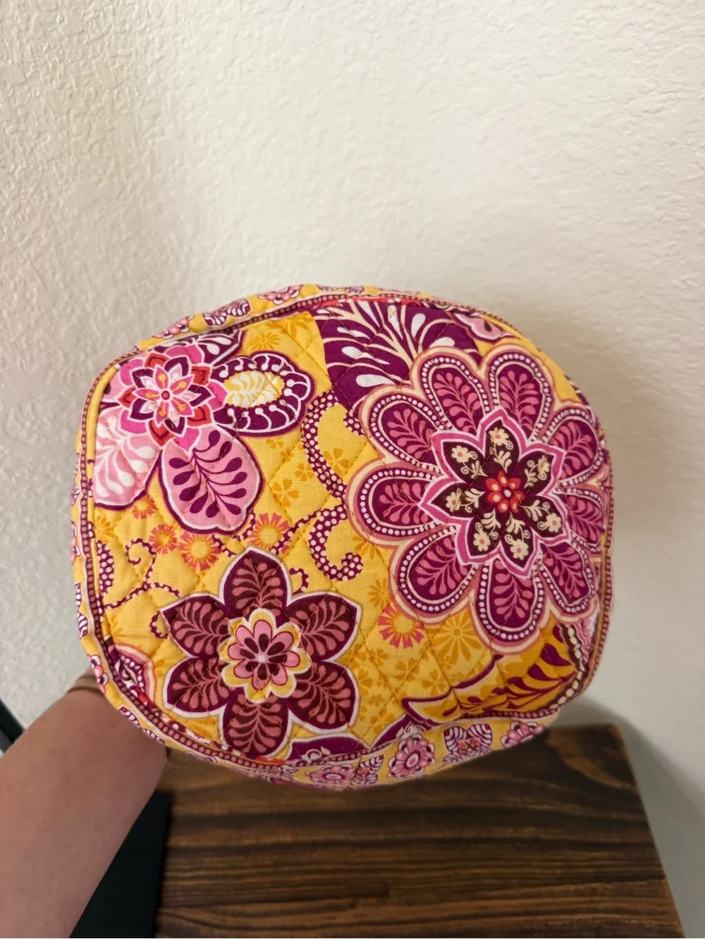 Vera Bradley Quilted Round Travel Cosmetic | Bali Gold | Retired